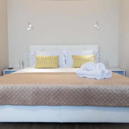 Просторная Однокомнатная Жк Счастливый Apartment Днепър Екстериор снимка